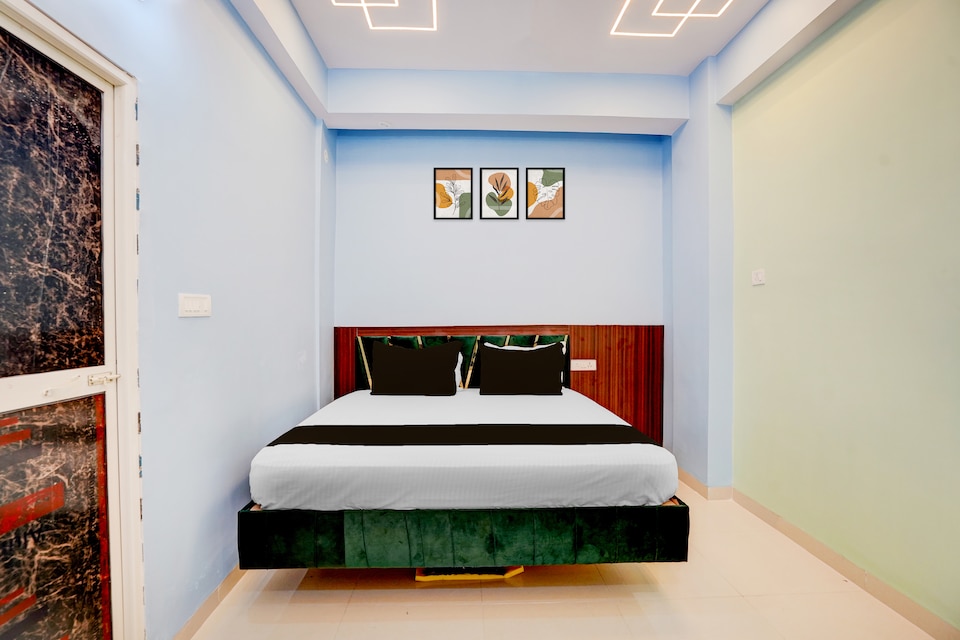 Hotel O The Royal Inn, Danapur, Patna