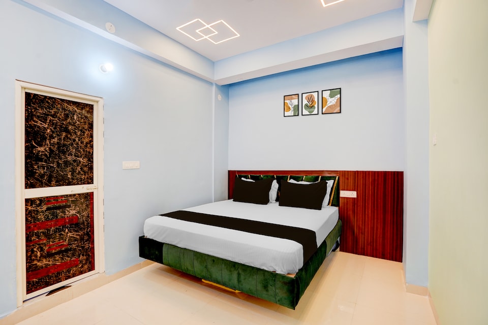 Hotel O The Royal Inn, Danapur, Patna