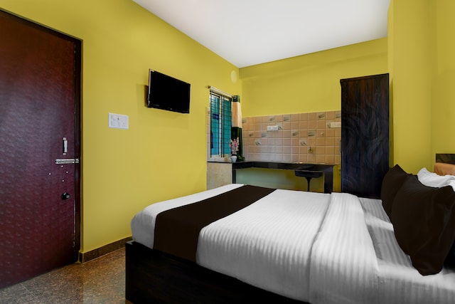 Hotel O Royal Avisi Residency 