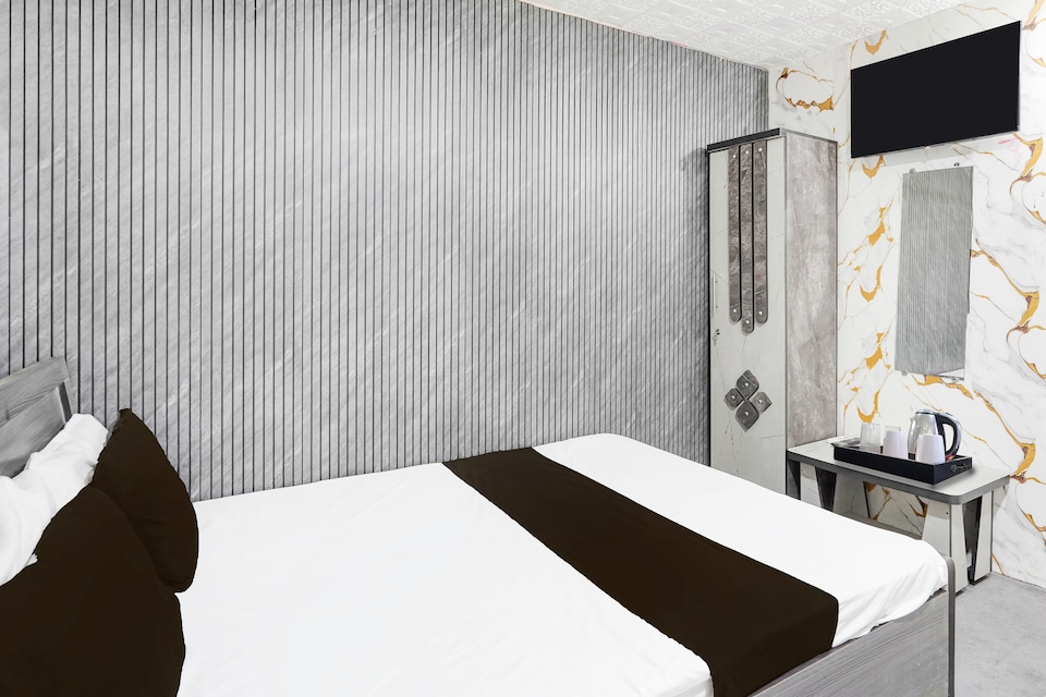 Hotel O Kadodara Surat Sanjivani Hospital Formerly Rolex, Kadodra Surat, Surat