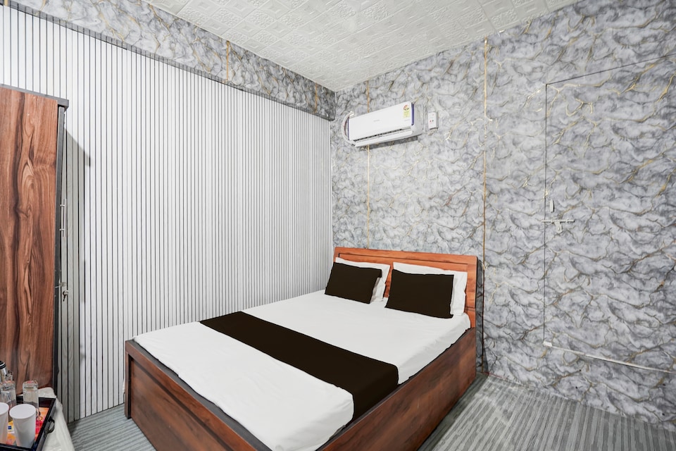 Hotel O Kadodara Surat Sanjivani Hospital Formerly Rolex, Kadodra Surat, Surat