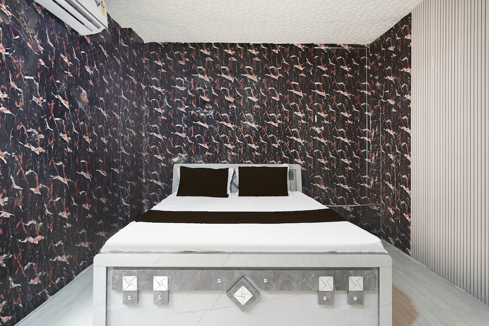 Hotel O Kadodara Surat Sanjivani Hospital Formerly Rolex, Kadodra Surat, Surat