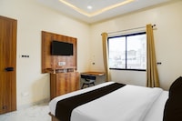 Hotel O Madhvam