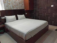 Super Hotel O Kilambakkam New Bus Terminal Formerly TAD Homes