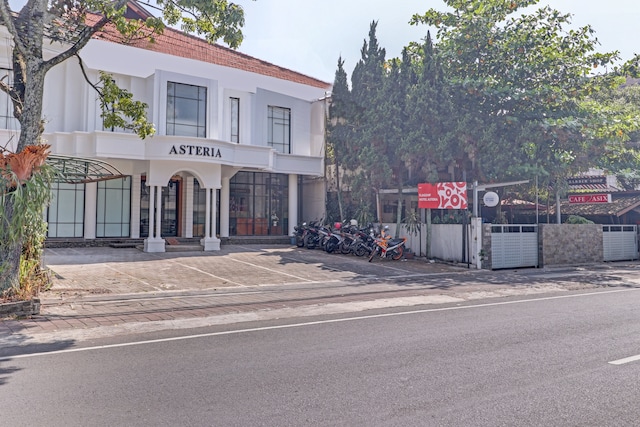 OYO 94726 Asteria Talaga Bodas