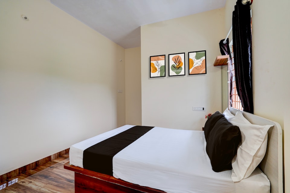 Hotel O SRI SRINIVASA BOARDING & LODGING, Peenya Bangalore-II, Bangalore