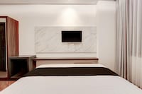 Townhouse OAK Near The Park Mall Semarang Formerly Semarang Boutique Hotel