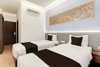 Townhouse OAK Near The Park Mall Semarang Formerly Semarang Boutique Hotel