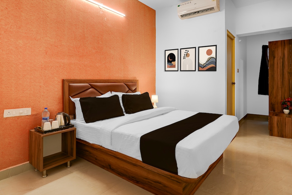 Hotel O MEENA COMFORT, Rajajinagar Bangalore, Bangalore
