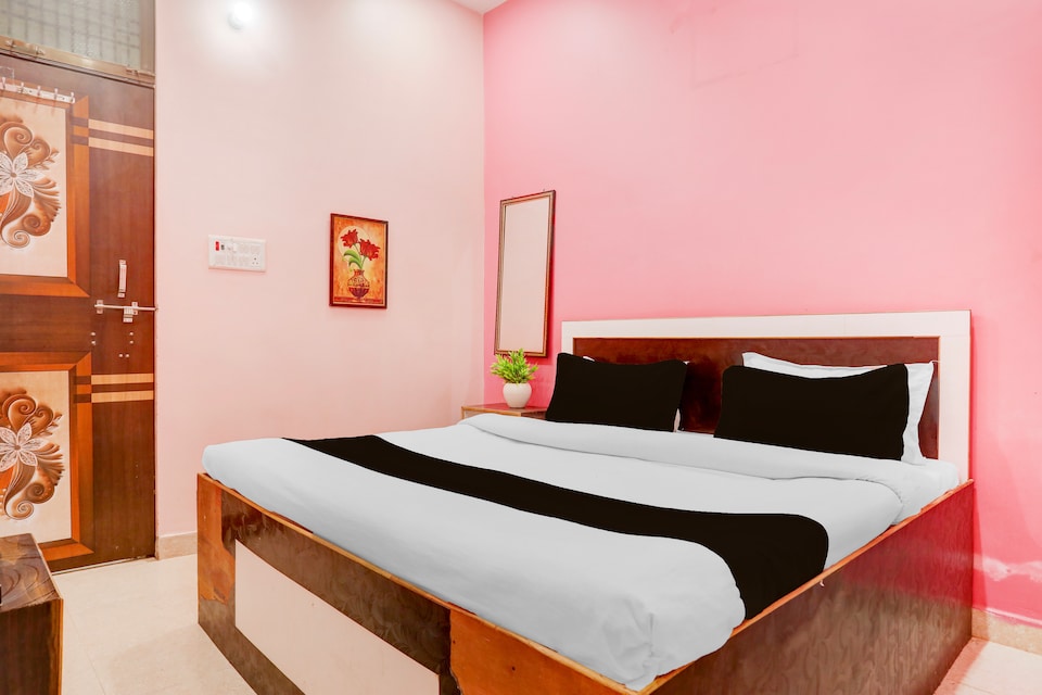 Hotel O S G H INN, Lanka, Varanasi