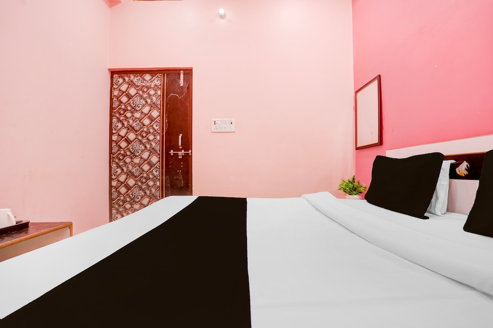 Hotel O S G H INN, Lanka, Varanasi