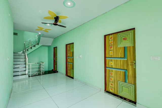 OYO 838744 Miraj Hotel