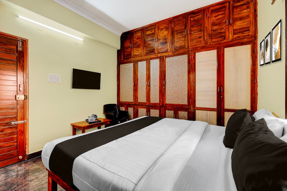 Hotel O Tirupati Central Railway Junction Formerly Rama Grand, Transit Tirupati, Tirupati