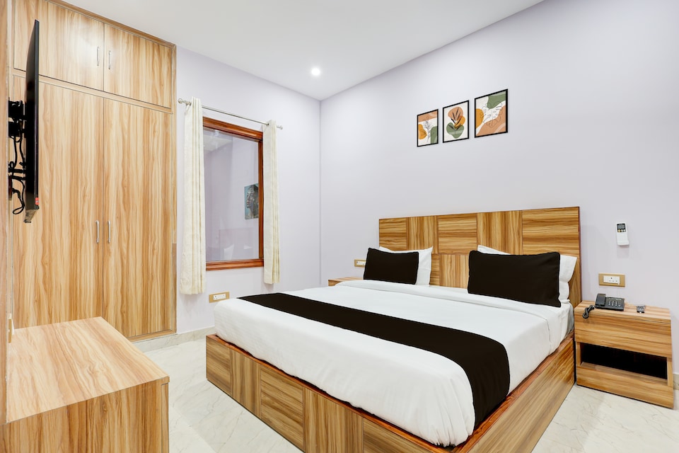 Hotel O Galaxy Inn, Manesar, Manesar