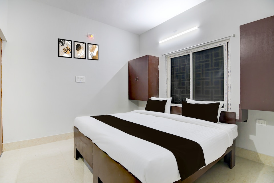 Hotel O Ayesha Palace, Cuttack, Cuttack