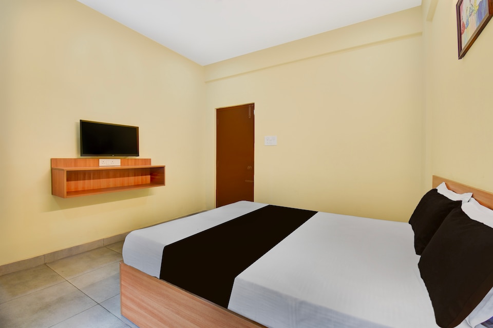Hotel O MYSORE CASTLE , Mysore Vijayanagar Hebbal, Mysore