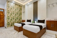 Super Townhouse Vishwanath Temple Varanasi