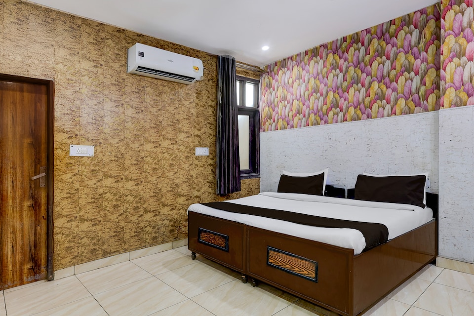 Hotel O Faridabad Central Railway Junction Formerly Diamond, Faridabad, Faridabad