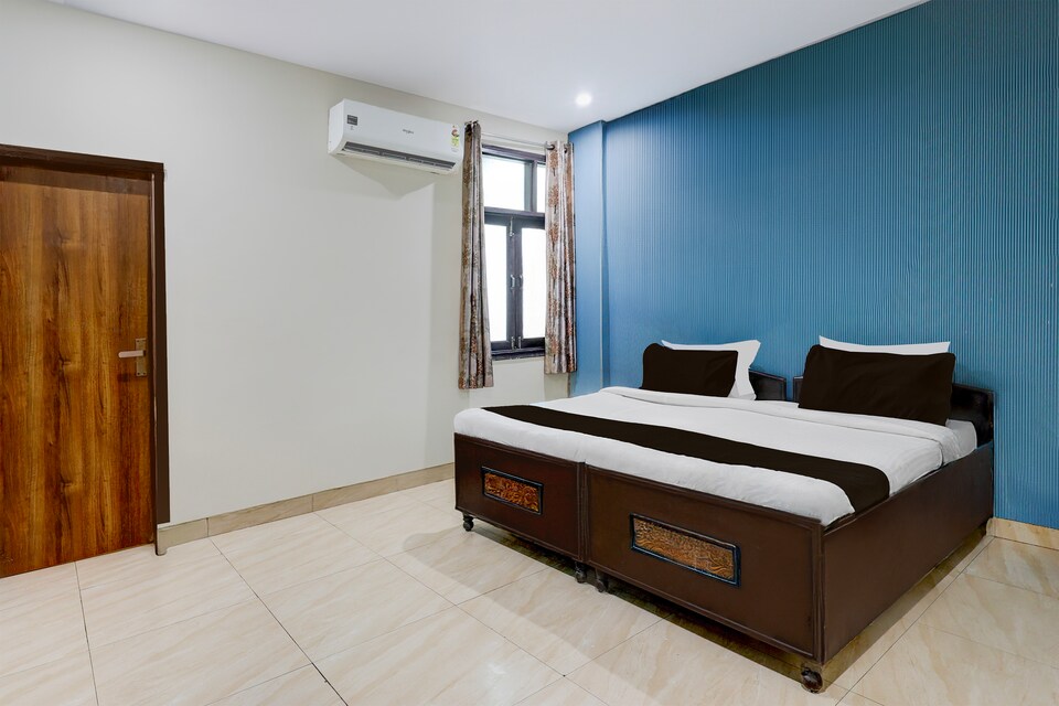 Hotel O Faridabad Central Railway Junction Formerly Diamond, Faridabad, Faridabad
