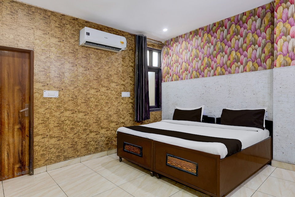 Hotel O Faridabad Central Railway Junction Formerly Diamond, Faridabad, Faridabad