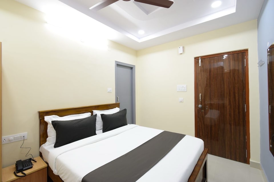Hotel O Square Mall Hyderabad Formerly A1 Classic, LB Nagar-Uppal, Hyderabad
