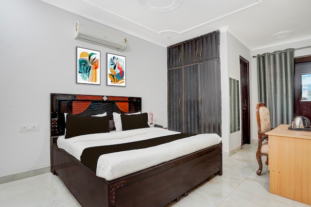 Super Townhouse Huda Market
