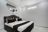 Townhouse Sector 46 Huda Market