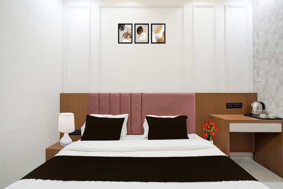 Super Collection O Ujjain Central Railway Junction Formerly Hotel Jai Jagdish, Mahakal Temple, Ujjain