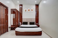 Hotel O Mohan Palace 