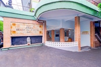 Townhouse Oak @lebak Bene Near Kuta Beach