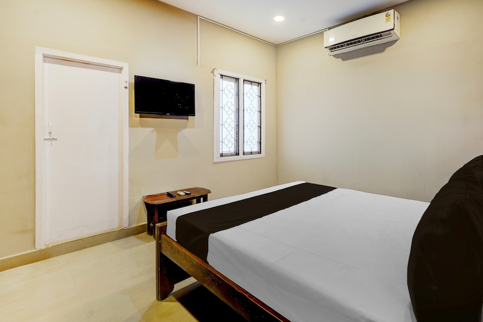 OYO 838817 THE IMPERIAL INN, Central Chennai, Chennai