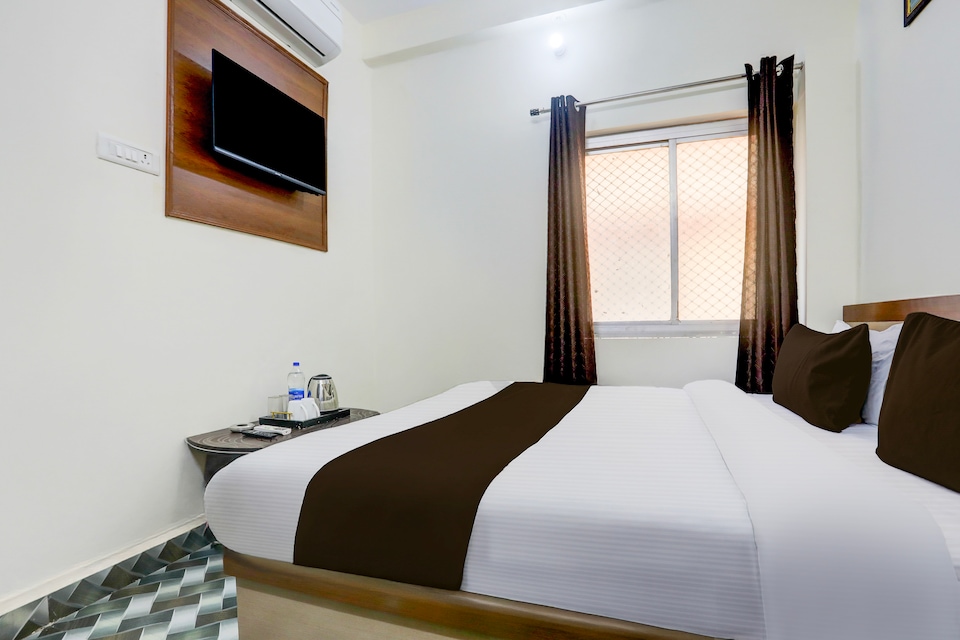Hotel O Royal Stay Inn, Lanka, Varanasi