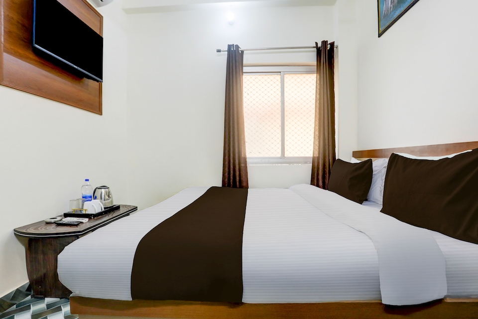 Hotel O Royal Stay Inn, Lanka, Varanasi