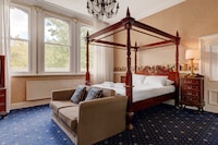 Liverpool Aigburth Hotel By Belvilla