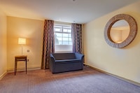 Manchester Airport Stanley Hotel by Belvilla