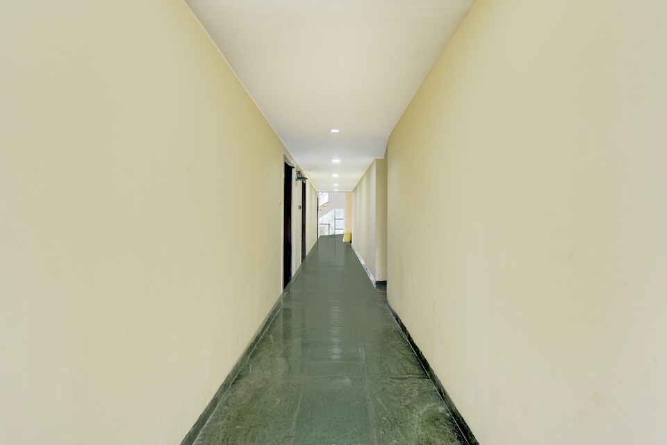 Hotel O New Kailash Restaurant and Lodging, Kharadi Pune, Pune