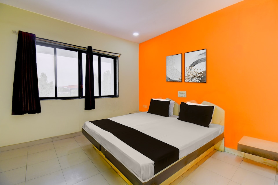 Hotel O New Kailash Restaurant and Lodging, Kharadi Pune, Pune