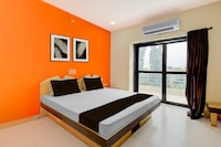 Hotel O New Kailash Restaurant and Lodging