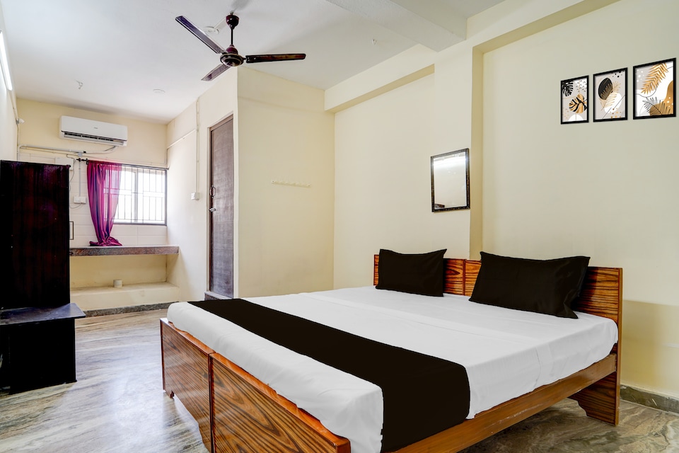 Super Collection O Avarampalayam Bus Stop Formerly Krish Castle, Gandhipuram Coimbatore, Coimbatore