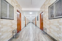 Super Collection O Avarampalayam Bus Stop Formerly Krish Castle