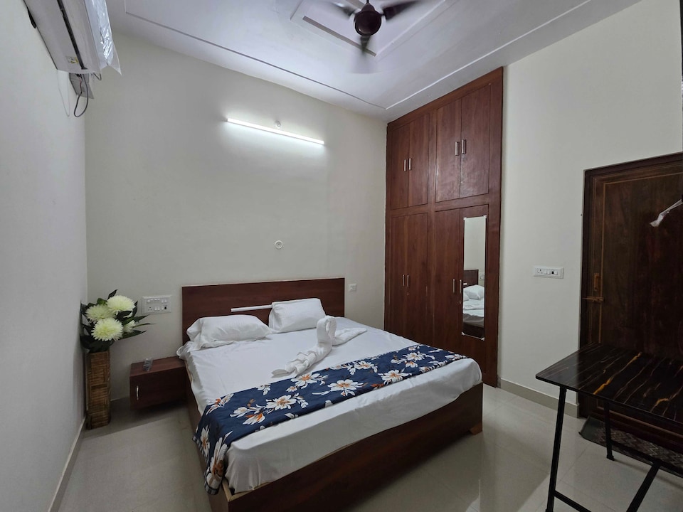 Hotel O HARIGARH INN, Aligarh, Aligarh