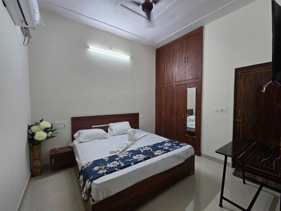 Hotel O HARIGARH INN, Aligarh, Aligarh