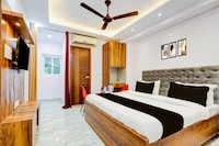 Super Hotel O 24 Seven Stay