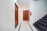 Hotel O The Skyrise Lucknow Hotel