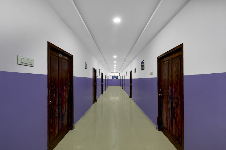 Hotel O P R S Elite, Dilsukhnagar - Kothapet, Hyderabad