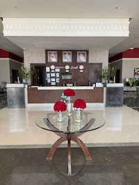 Sunday Business Avenue Formerly Rand Hotel