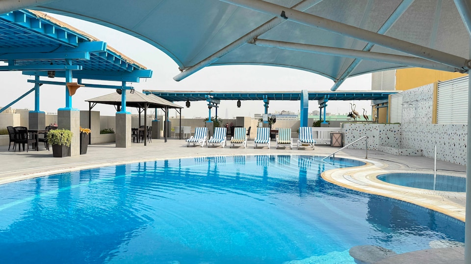 Sunday Suites Excelsior Hotel Deira (formerly Sheraton Deira), Bur Dubai, Dubai