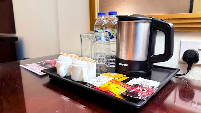 Super Deluxe Family Room