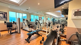 Sunday Suites Excelsior Hotel Deira (formerly Sheraton Deira)