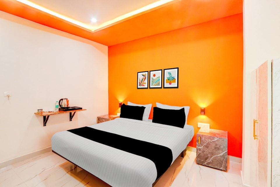 Super Hotel O Grand stay hotels, Karimnagar, Karimnagar